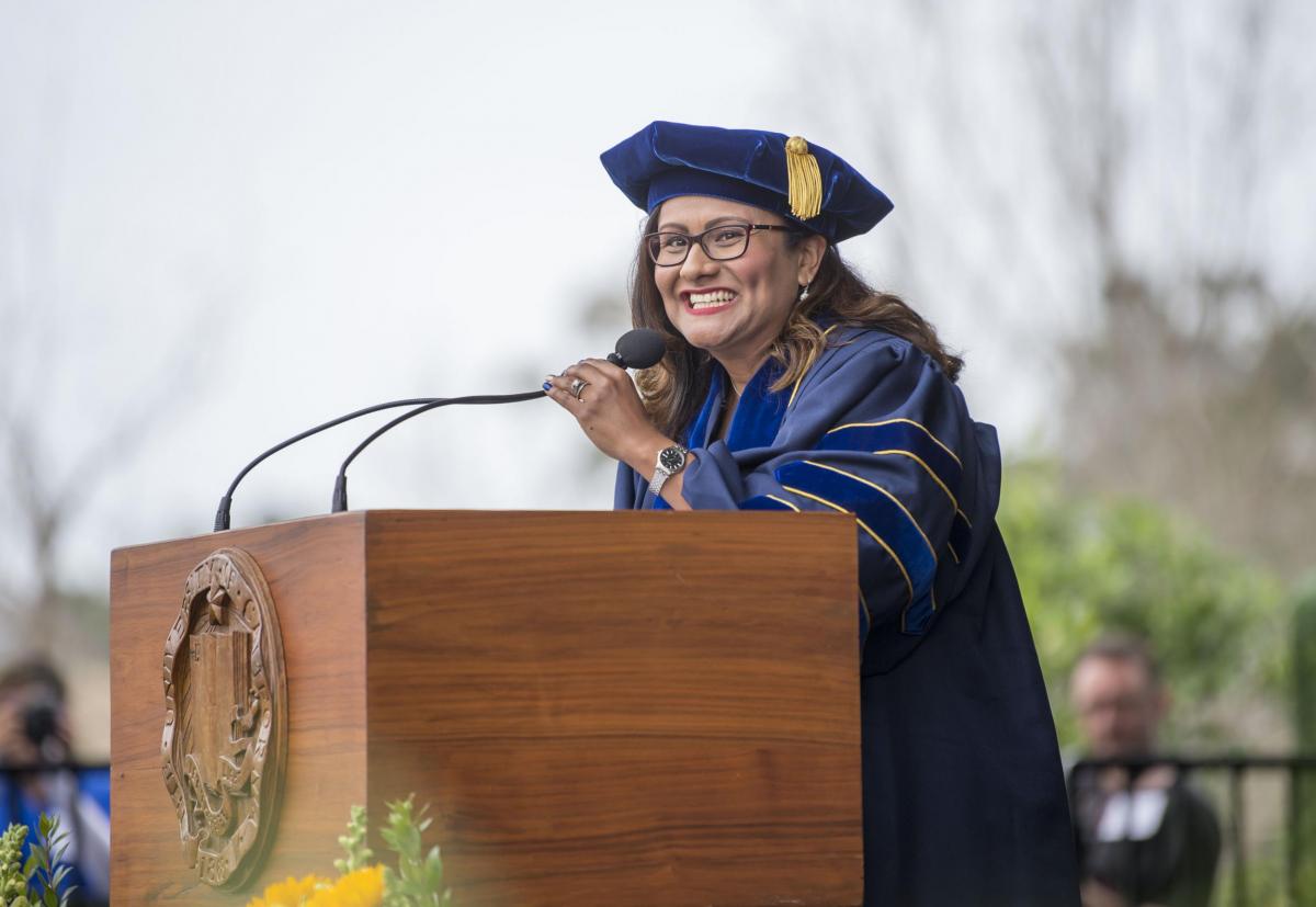 Liliana Rodriguez giving 2019 commencement address
